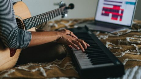 Healing Harmonies: An Insight into the Science of Music Therapy for Self-Care - soundtrap nayqslnxo unsplash - Shujaa Designs